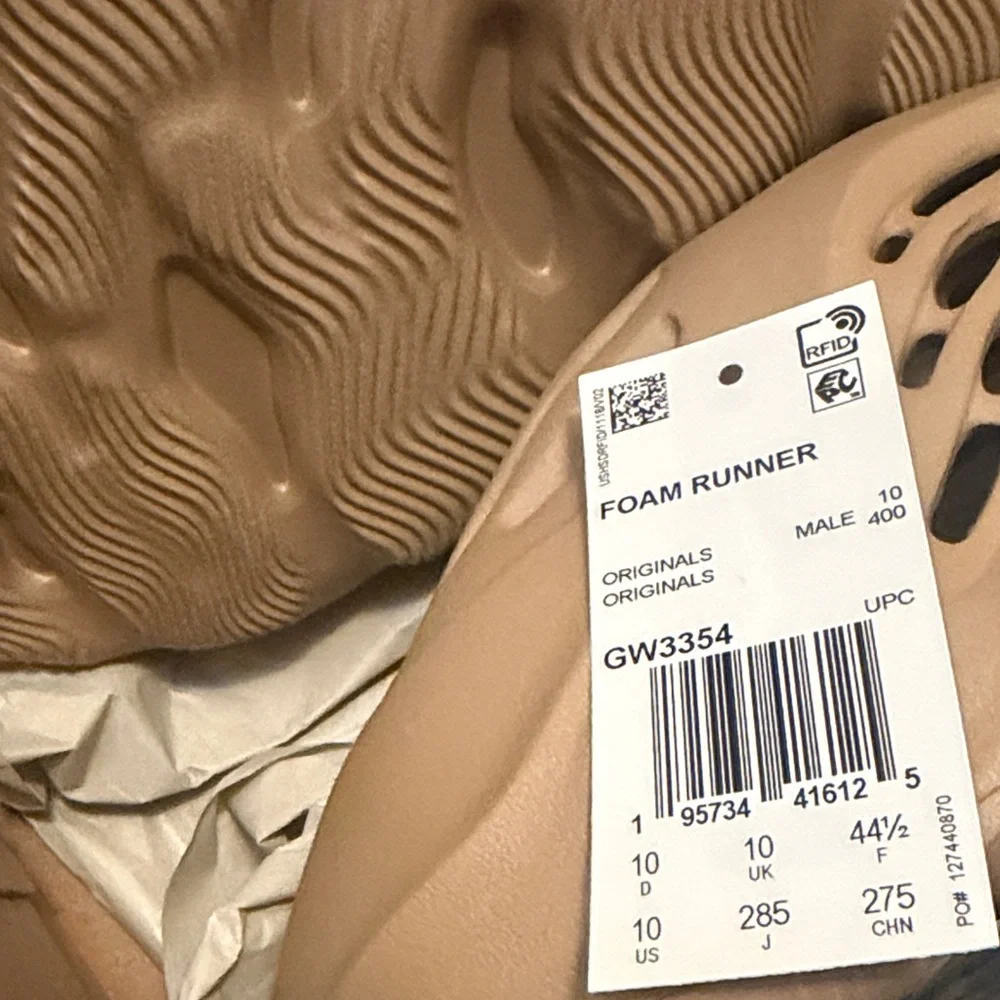 Tan Foam Runners - Picture 2 of 2